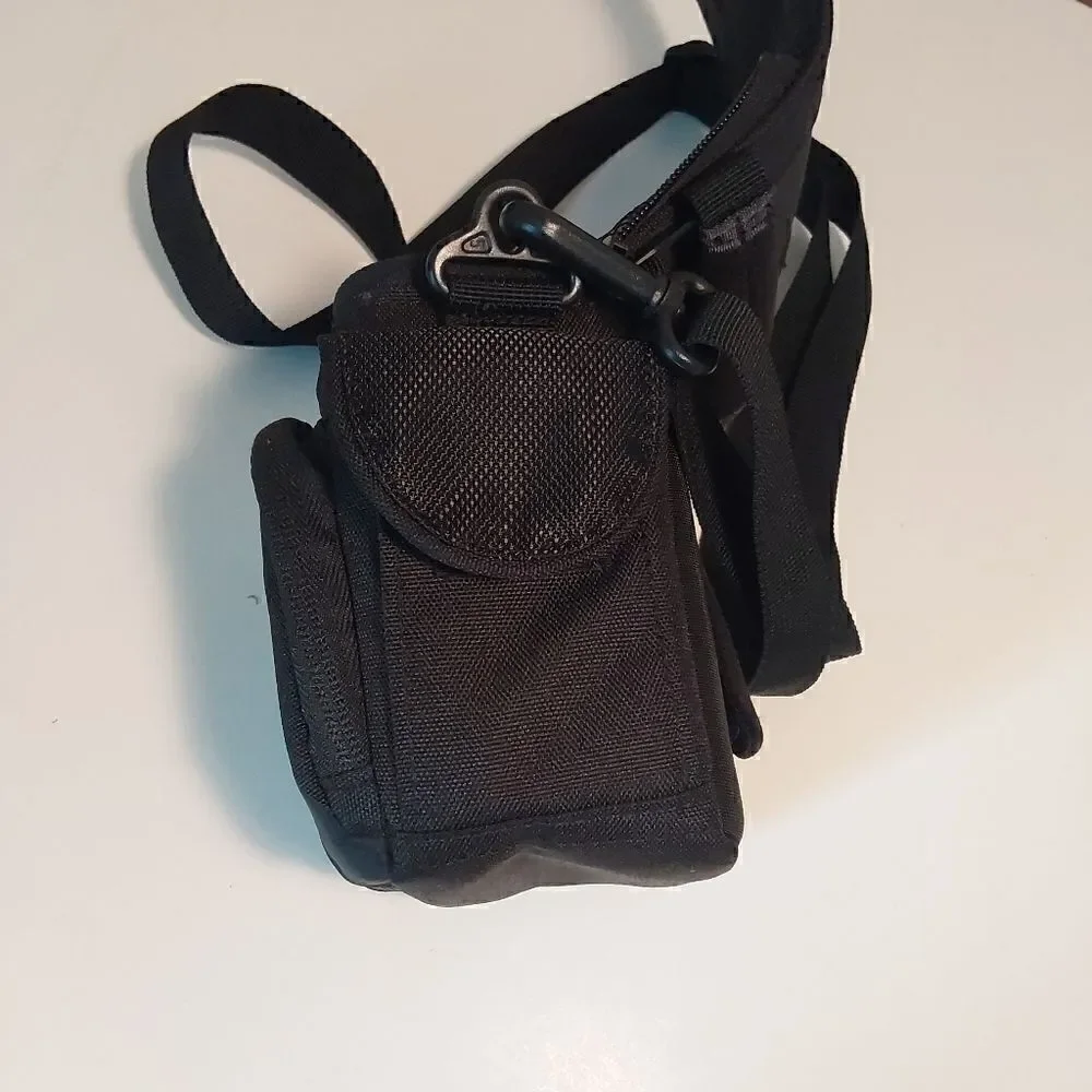 Lowepro Edit 100 Camera Bag Black w/Shoulder Strap